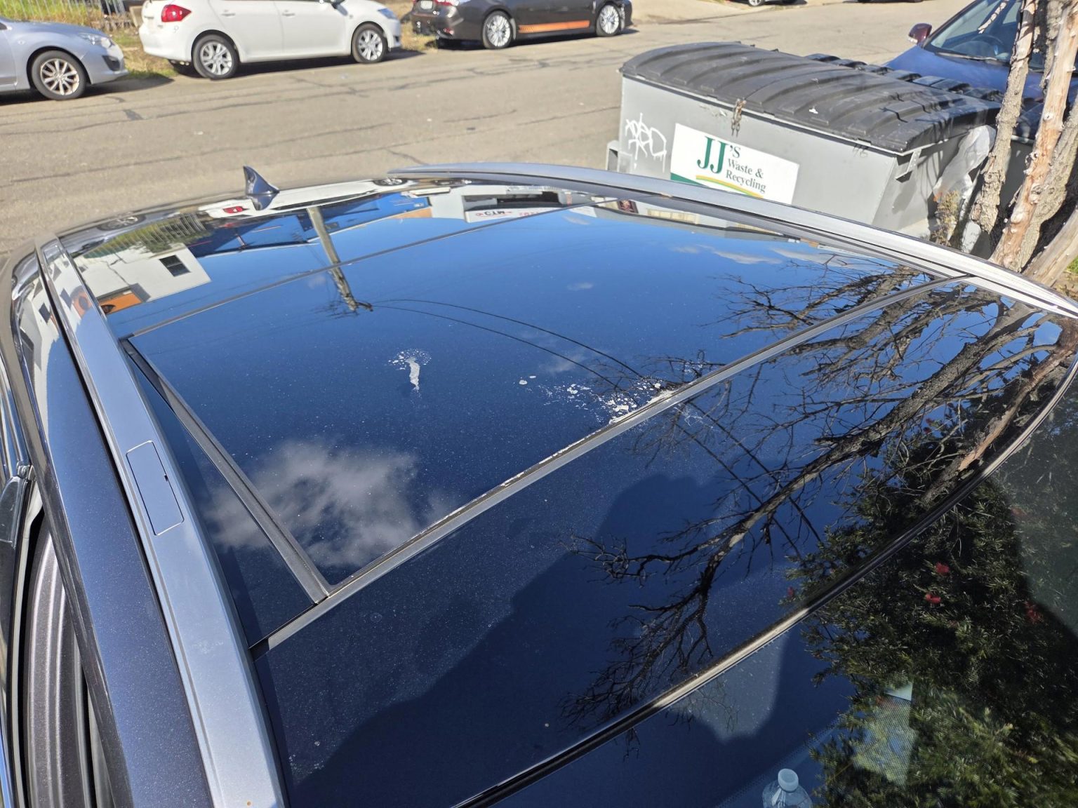 Dah Cheong Lexus NX350h smash repair inspection