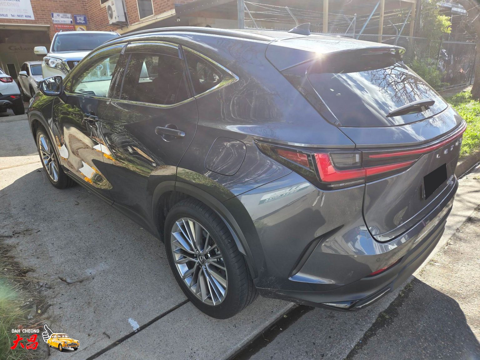 Dah Cheong Lexus NX350h smash repair inspection