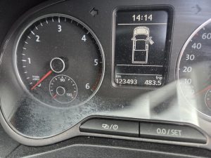 Volkswagen VW Amarok black collision smash repair Dah Cheong dashboard