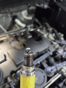 Volkswagen vw golf r spark plug maintenance and body work paint repair dah cheong sydney spark plug inspection