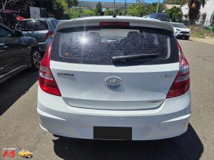Hyundai I30 smash repair insurance job Dah Cheong Sydney white rear trunk