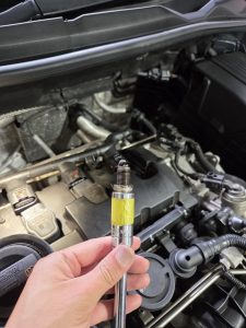 Volkswagen vw golf r spark plug maintenance and body work paint repair dah cheong sydney Volkswagen vw golf r spark plug maintenance and body work paint repair dah cheong sydney spark plug inspection