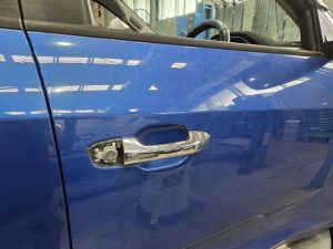 LDV T60 MAX Ute Dah Cheong Smash Repair dent inspection at workshop door hangle